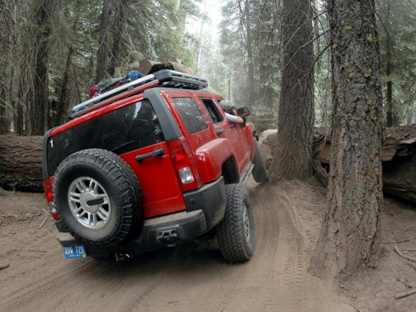 2007 Hummer H3 Rubicon Trail Off-road - Rear View